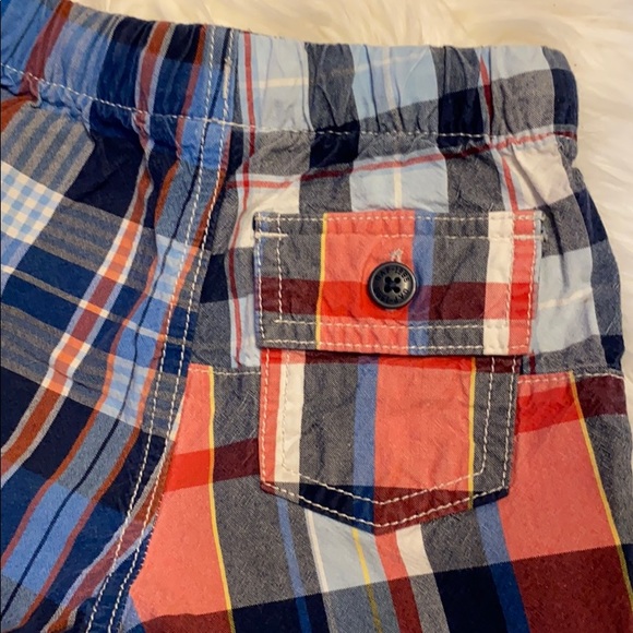 GAP baby boy shorts - 18-24 months - Picture 4 of 6